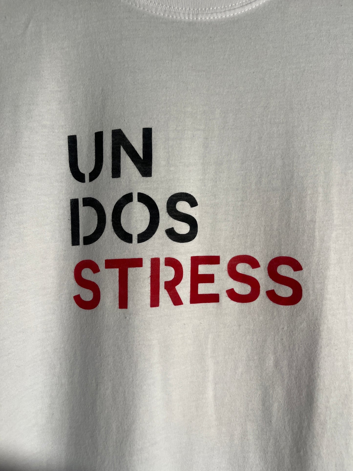 "Un dos stress" T-shirt unisex in cotone