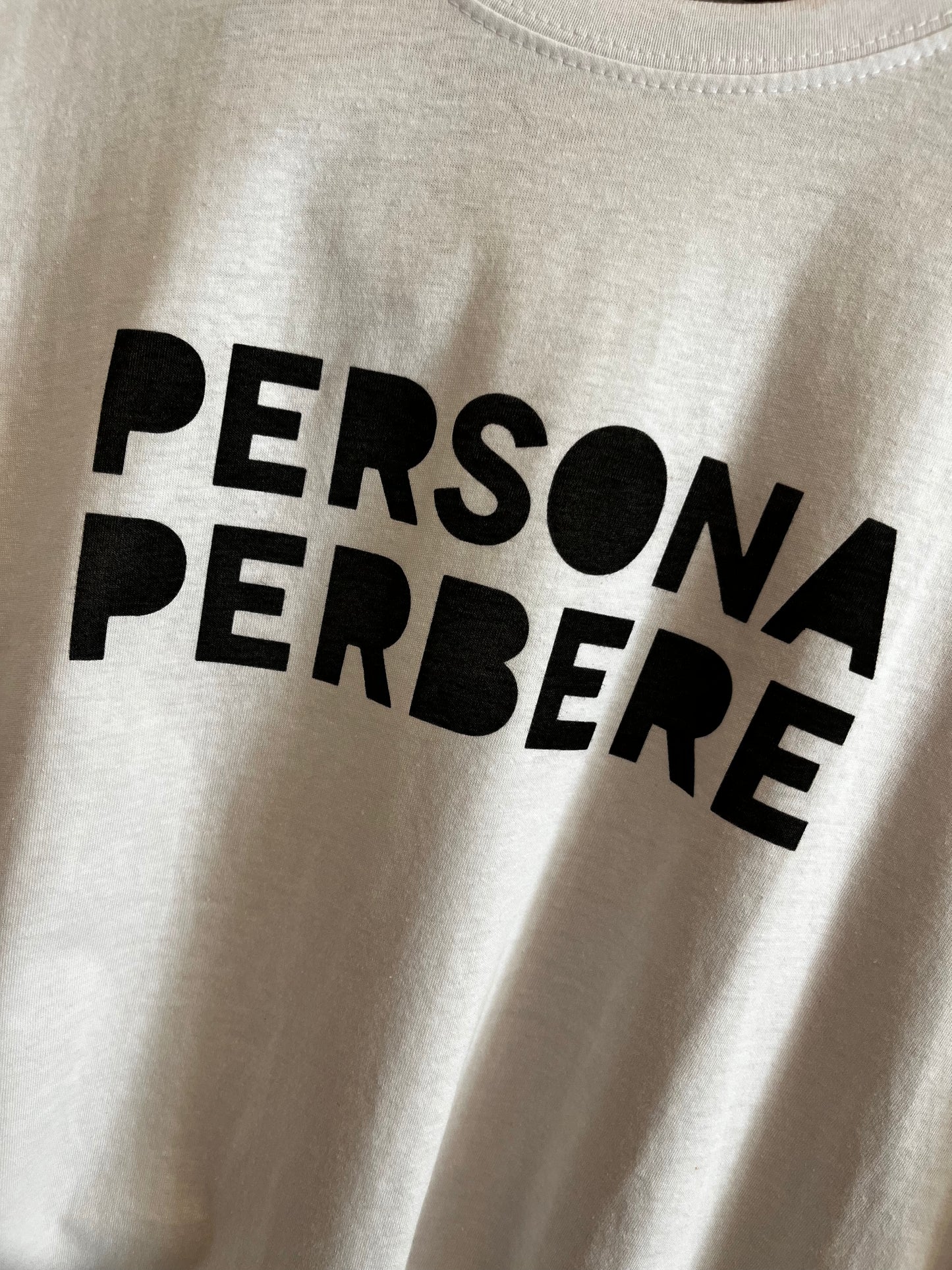 "Persona per bere" T-shirt unisex in cotone