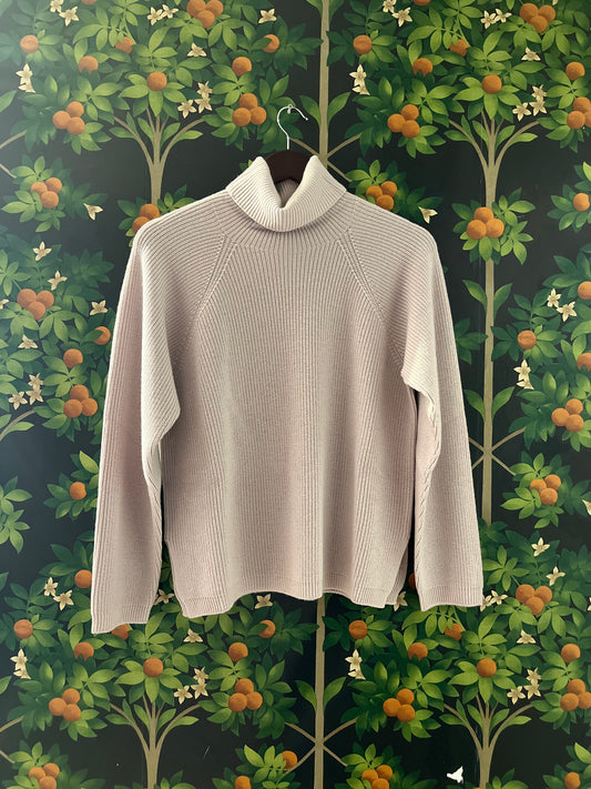 MAGLIONE COLLO ALTO CON SPACCHI LATERALI ART. IDW1204
