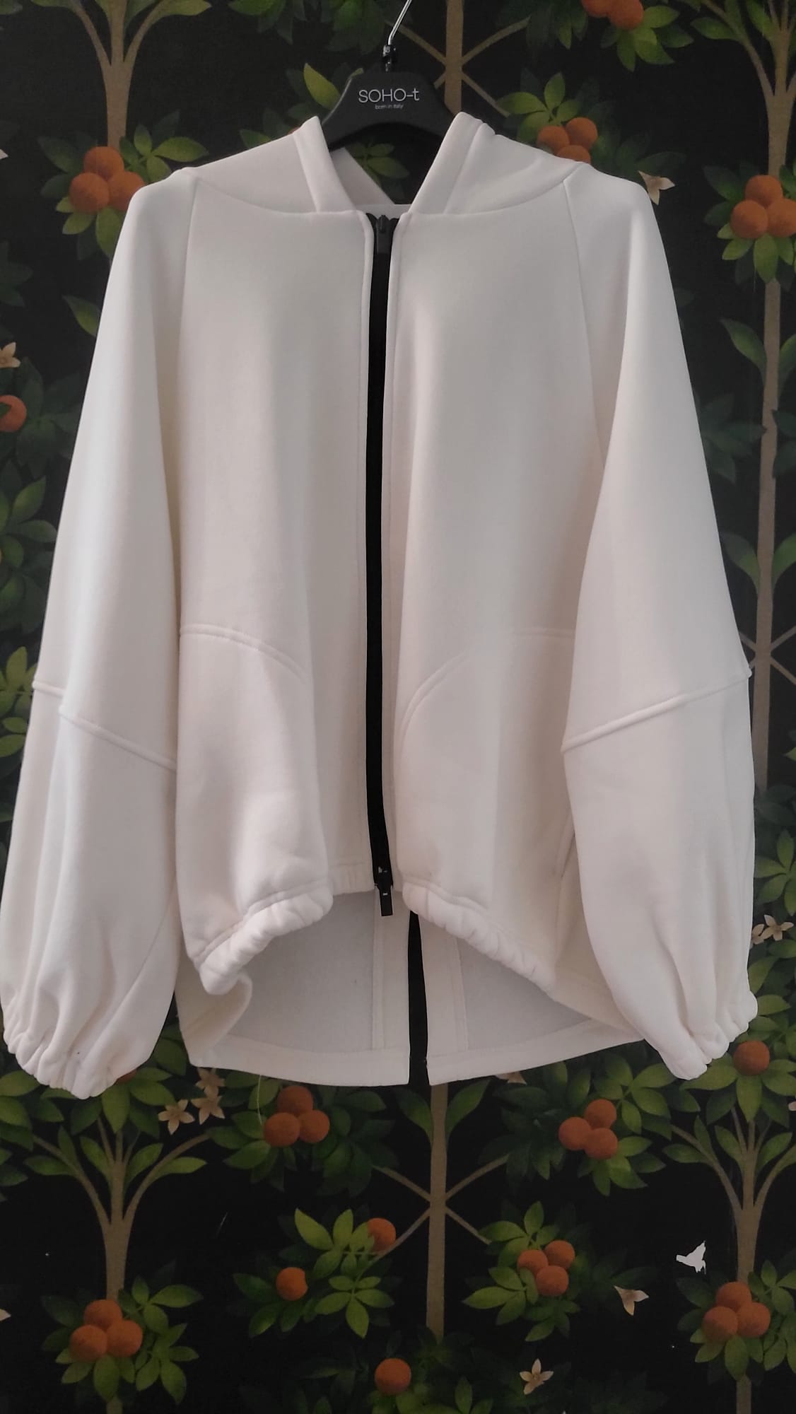 FELPA GARZATA IRIS CON ELASTICO E CAPPUCCIO